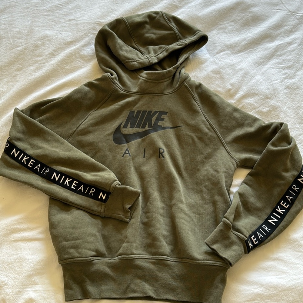 Nike Air women’s sweatshirt